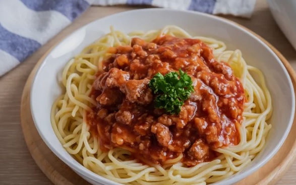 Spaghetti Bolognese Rumahan, Sajian Pasta Lezat yang Mudah Dibuat