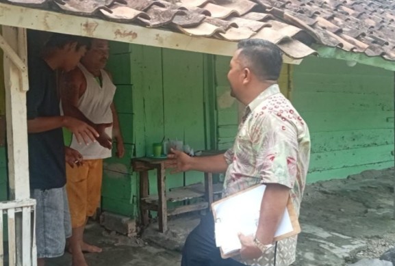 Pastikan Tepat Sasaran, Kelurahan Pasar Muaradua Verifikasi Langsung Data Penerima Bansos 2025