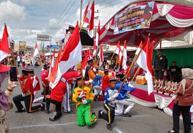 Pawai Karnaval HUT RI ke-80 di Lubuk Raja OKU Disambut Meriah Warga