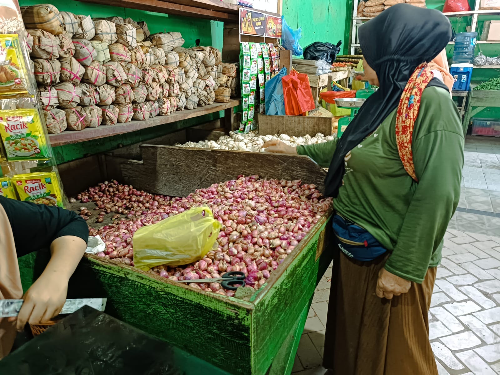 Masih Stabil, Segini Harga Bawang Merah dan Putih di Kabupaten OKU Saat Ini