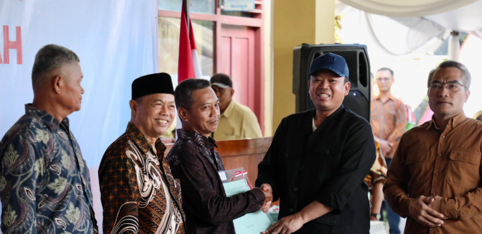 811 Sertipikat Diserahkan! Warga Parangtritis Akhirnya Resmi Kuasai Tanah Warisan Sejarah