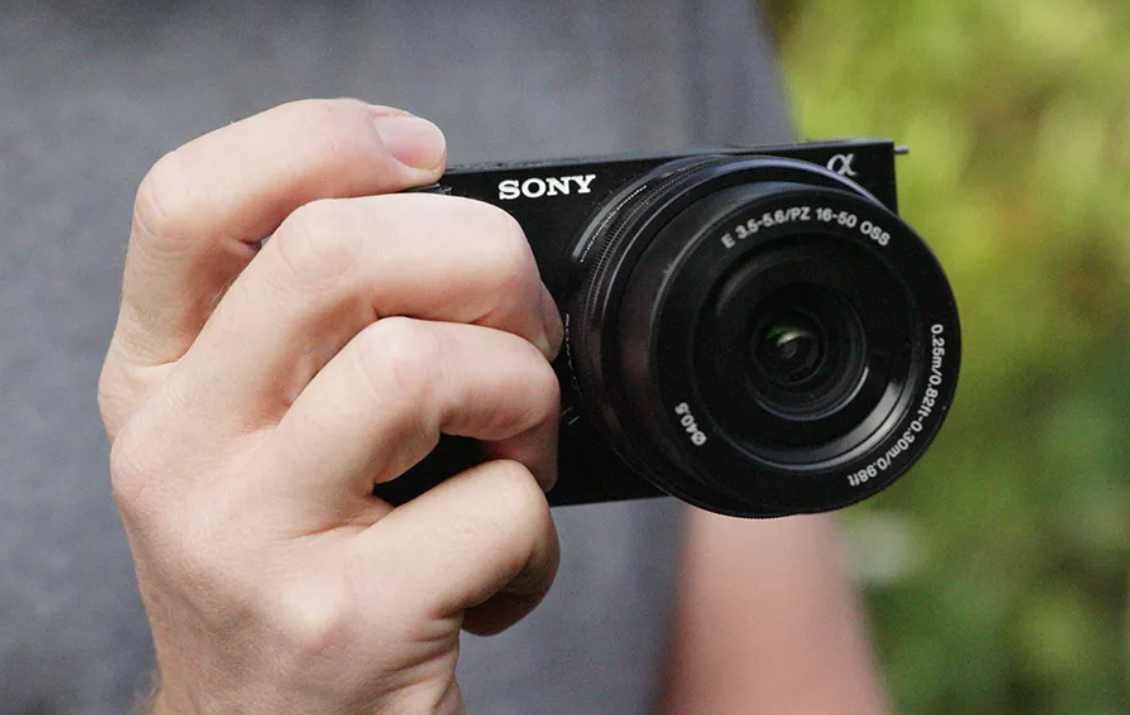 3 Kamera Mirrorless di Bawah 15 Juta dengan Fitur 4K dan Layar Flip