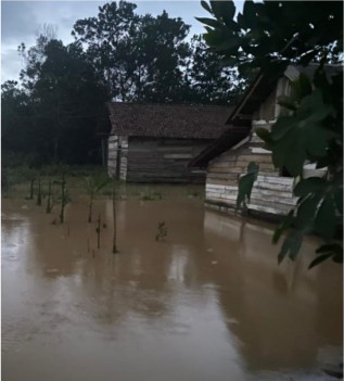 Sungai Burnai Meluap, Warga Terpaksa Mengungsi