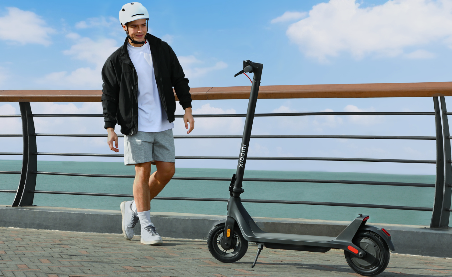 Xiaomi Electric Scooter 4 Lite Generasi Kedua Meluncur di Indonesia