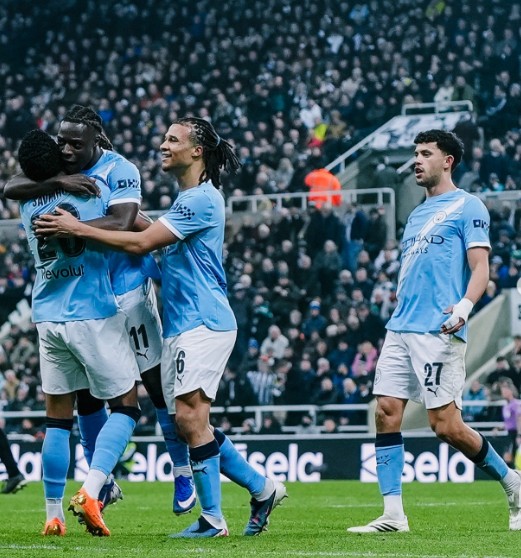 Sukses Bangkit, Manchester City Amankan Tiket Perempat Final