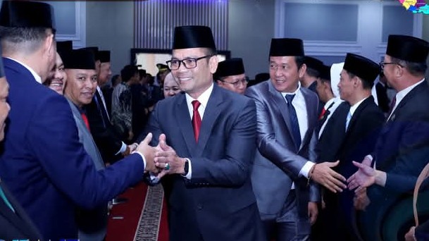 Minta Pimpinan dan Anggota DPRD Sering Turun ke Masyarakat