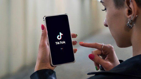 Maksimalkan Penghasilan Anda: Strategi Bisnis Cerdas di TikTok yang Wajib Dicoba!