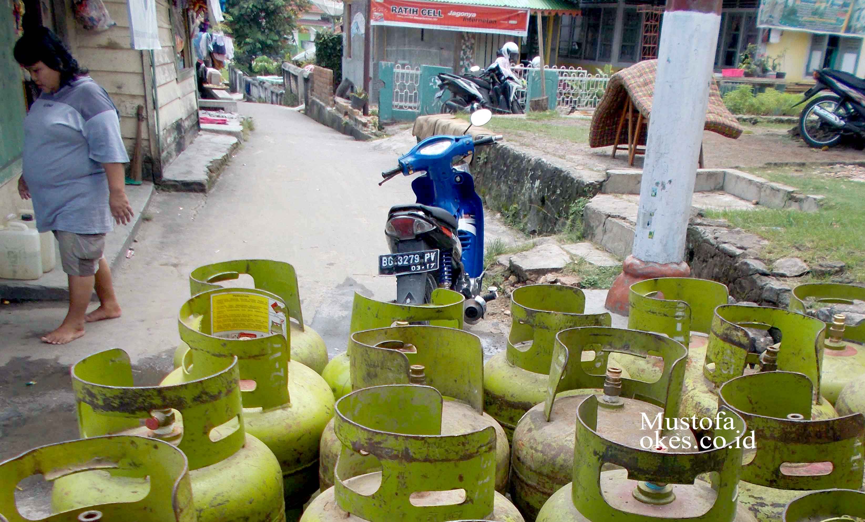 Wahai Ibu-ibu, Gas 3 KG Tak Bisa Beli di Warung Kecil