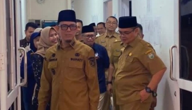 Dampingi Bupati OKU Tinjau SRMA 45, Dirut Tirta Raja Pastikan Air Bersih Mengalir Stabil