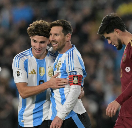 Messi Bawa Argentina Bungkam Venezuela, Laga Kandang Terakhir Sang Legenda