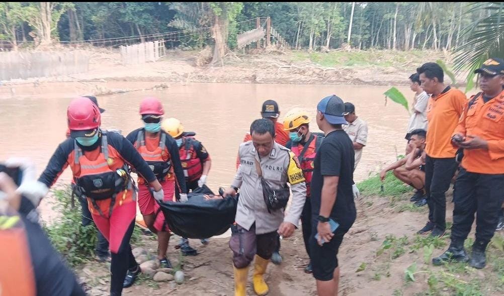 Nuryanto Pemancing Asal Lampung hanyut di Sungai Ogan Ditemukan Tewas oleh Tim Sar Gabungan