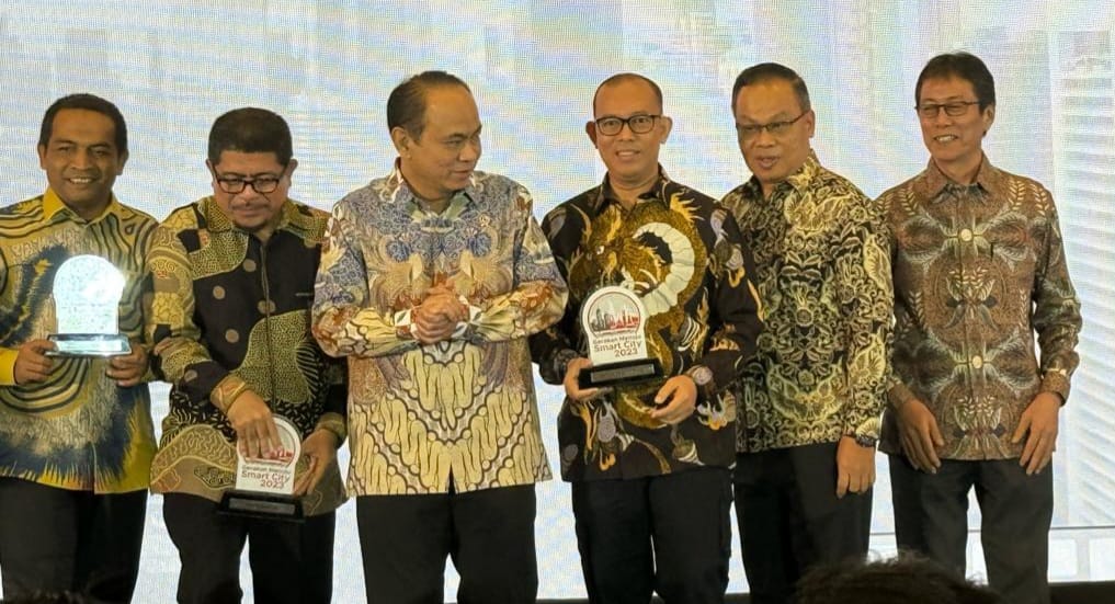 OKU Raih Penghargaan Kabupaten Smart City