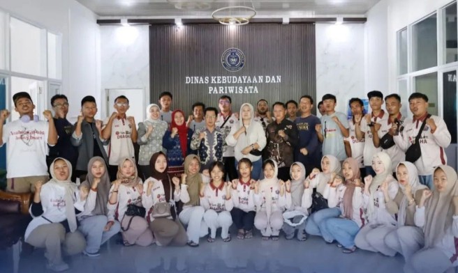 Memperkenalkan Budaya OKU Selatan, Sanggar Seni Duagha Tampil di Festival Sriwijaya 2025
