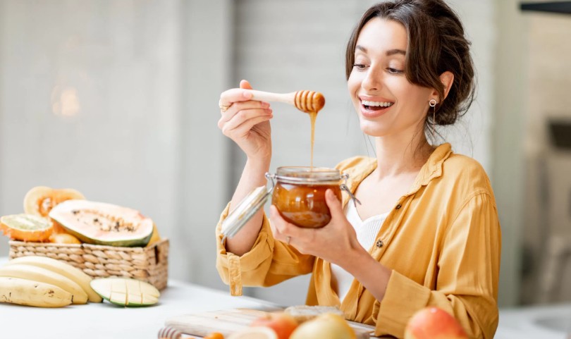 7 Manfaat Minum Madu Sebelum Tidur, Tubuh Lebih Sehat dan Tidur Nyenyak