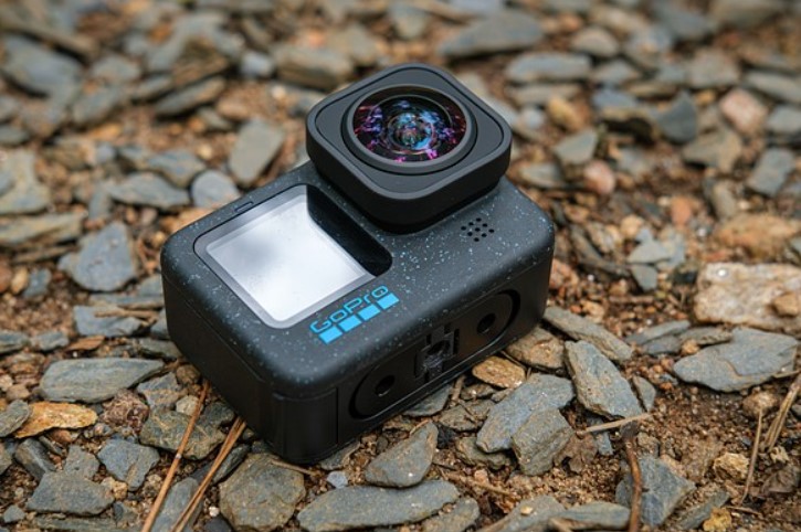 Review Kamera GoPro Hero12 Black Action Cam Terbaru Untuk Kalian Pencinta Petualangan