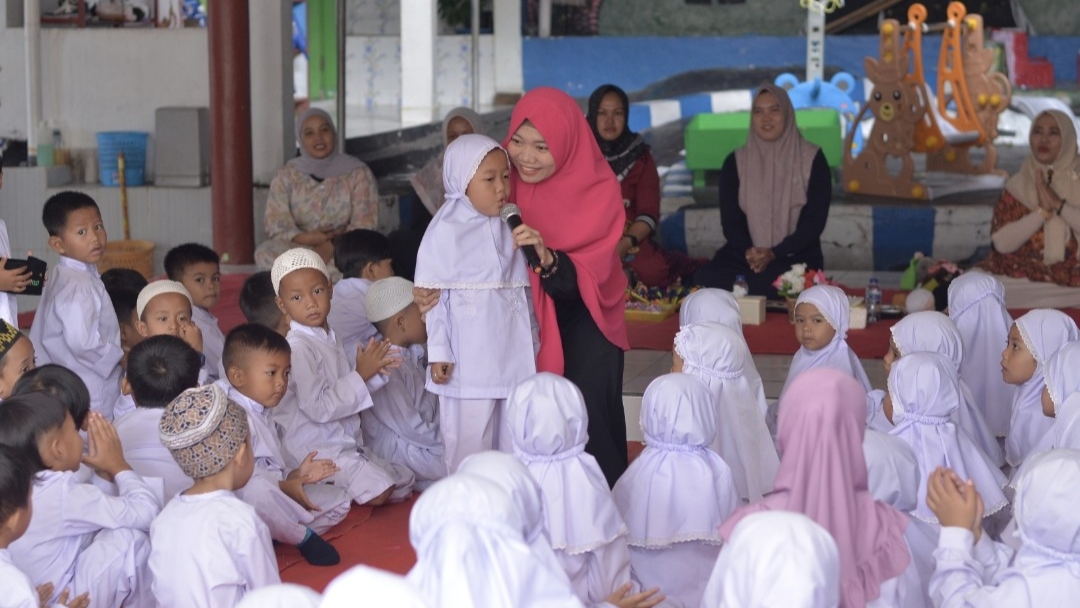 TK Bhayangkari OKU Tanamkan Cinta Rasul Sejak Dini