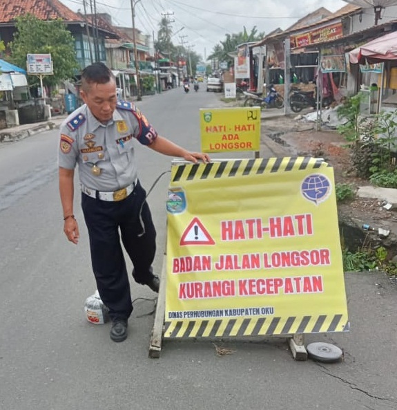Jalan Simpang KPR Sukajadi Akan Diperbaiki