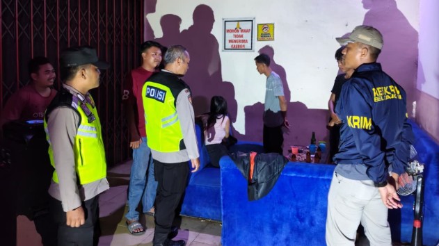 Razia Penyakit Masyarakat, Polisi Amankan Minuman Keras