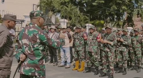 Tim Gabungan Pasang Plang Peringatan di Kawasan Hutan