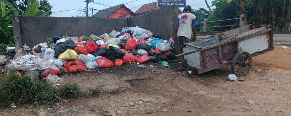 Sampah di Kawasan Pasar RS Sriwijaya Tak Lagi Berserakan, Ini yang Dilakukan !