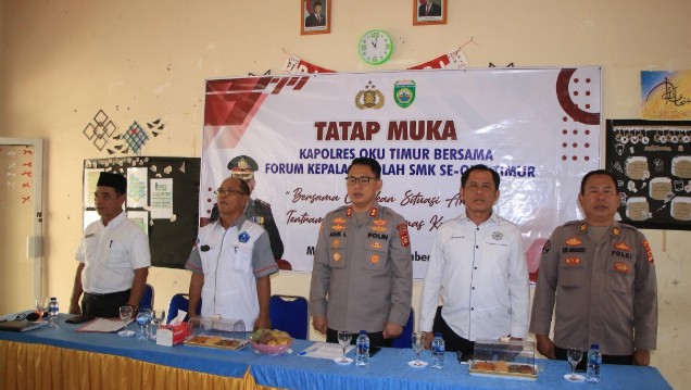 Kapolres OKU Timur Dorong Sekolah Tanamkan Disiplin dan Cegah Pungli