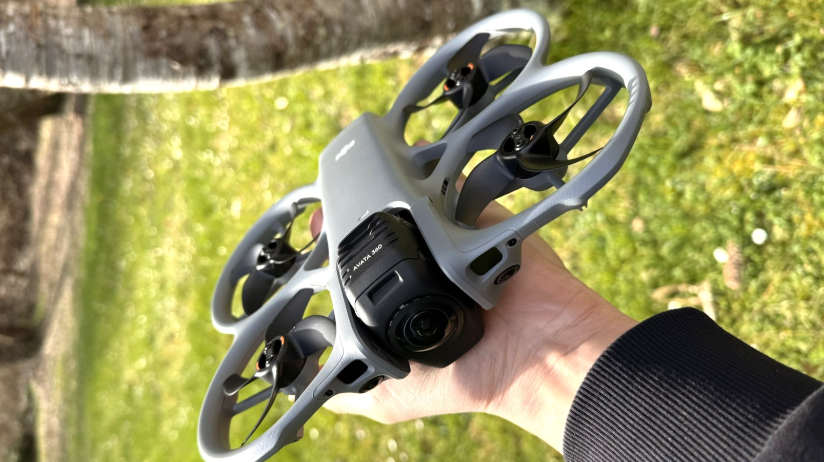 DJI Avata 360 Bakal Meluncur! Drone FPV 360° dengan Video 8K dan Sensasi Terbang