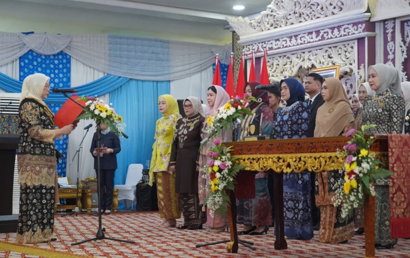 Dikukuhkan, dr. Sheila Noberta Siap Tingkatkan Mutu Pendidikan Anak Usia Dini di OKU Timur