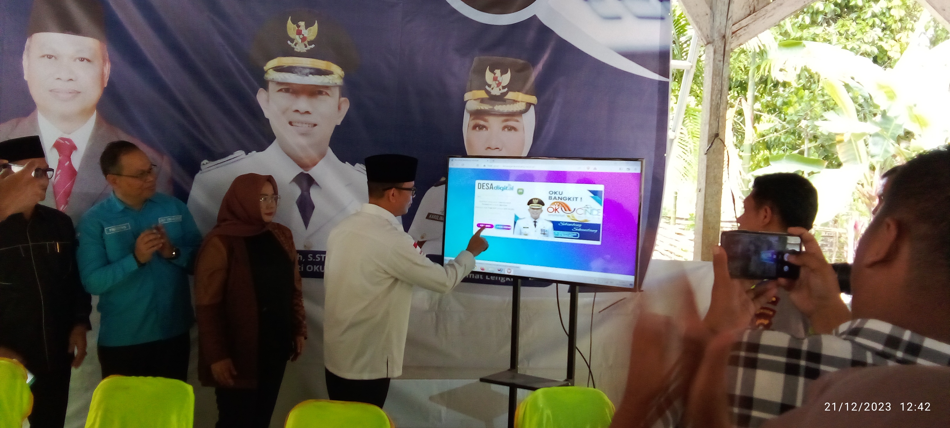 Hore! Desa di Lengkiti Gapai Internet, Pj Bupati OKU: Masyarakat Bisa Melihat Seisi Dunia