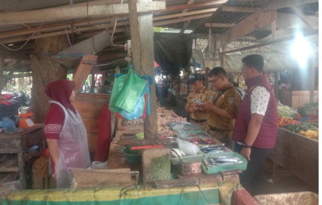 Cegah Lonjakan Harga, TPID OKU Selatan Sidak Kebutuhan Pokok Jelang Akhir Tahun