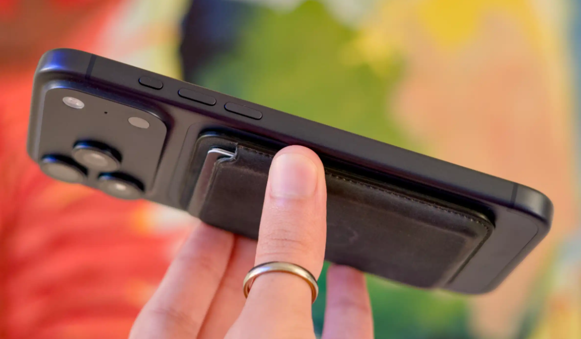 Rekomendasi iPhone Hemat Baterai 2026 Tahan Seharian Tanpa Khawatir Lowbat