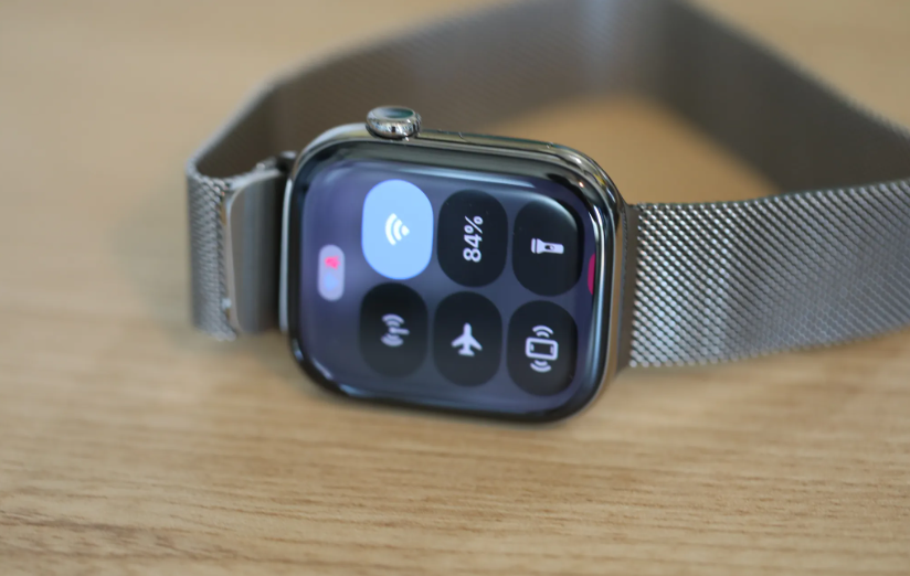 Rekomendasi Smartwatch Flagship Terbaik 2026 Selain Apple Watch