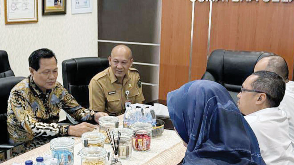 Targetkan Perbaikan Jalan Rampung H-10 Lebaran