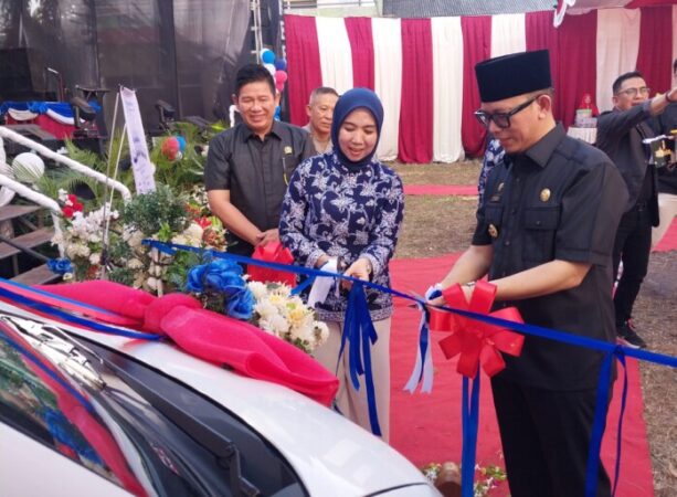 Mobil Kas Keliling BPR Baturaja Resmi Mengaspal di HUT ke-8, Siap Layani Nasabah