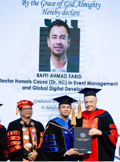 Raffi Ahmad Mendapat Gelar kehormatan Doktor Honoris Causa Dari UIPM di Thailand