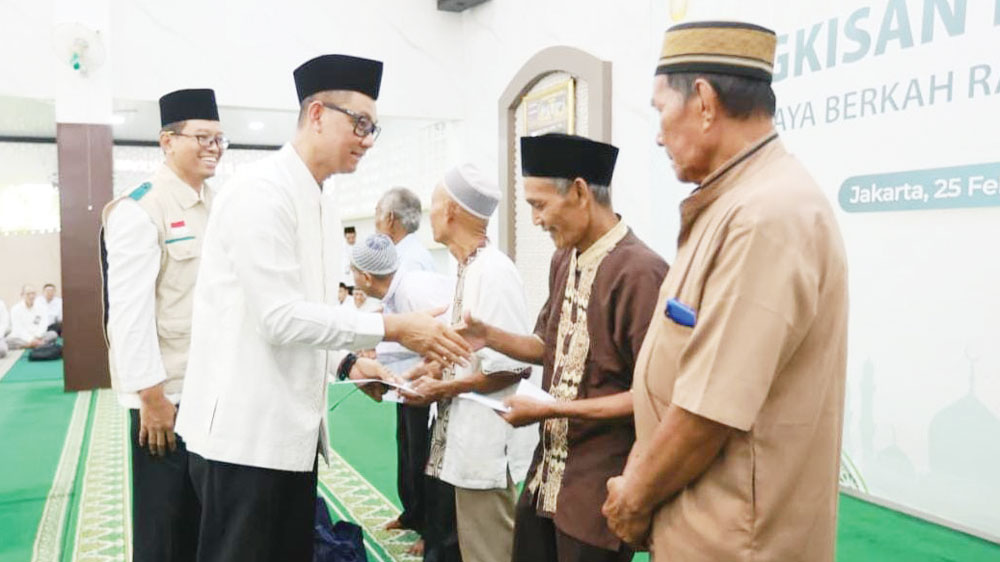 YBM PLN Salurkan 45 Ribu Paket Bingkisan