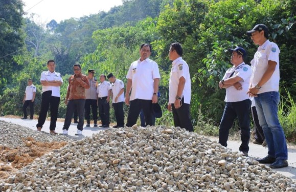 Jalan Tebing Jago Diperlebar, Langkah Nyata Tingkatkan Keselamatan 