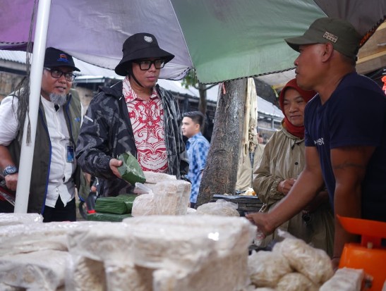 Jelang Puasa, Bupati OKU Turun ke Pasar Cek Ketersediaan Sembako dan Harga