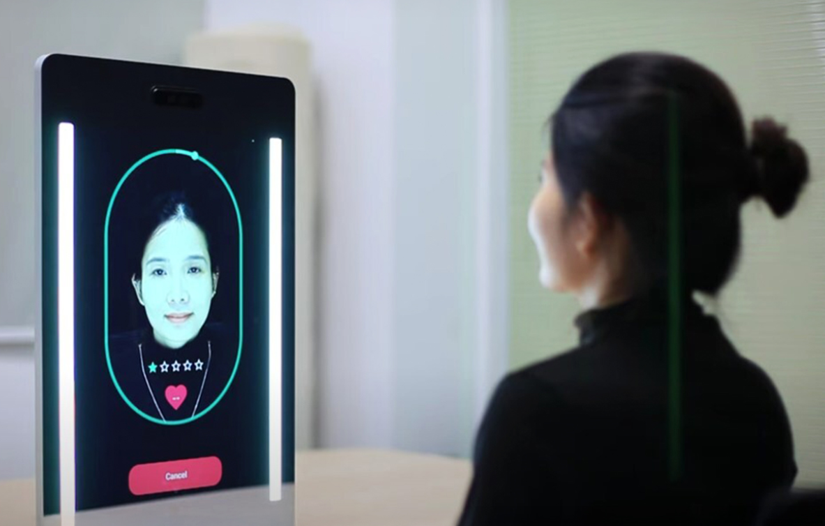 Bukan Fiksi Ilmiah, Cermin AI di CES 2026 Ini Bisa Prediksi Kesehatan Kamu