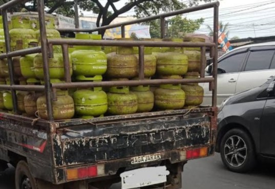 Harga Elpiji 3 Kg Tembus Rp33 Ribu