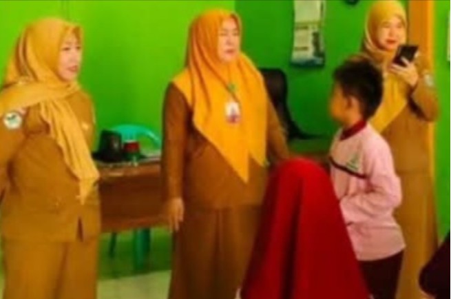 Edukasi Siswa TK tentang Hidup Bersih dan Sehat Sejak Usia Dini