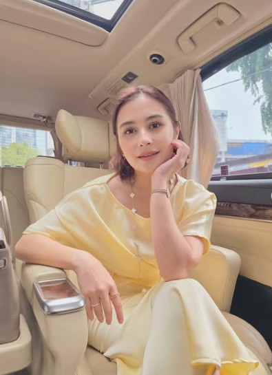 Prilly Latuconsina Minta Maaf Usai Aktifkan Open To Work di LinkedIn