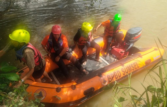 Diduga Terpeleset, Siswi SMP Tenggelam di Sungai Komering