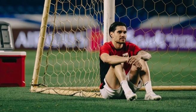 Kutukan Jepang untuk Kevin Diks: Dua Kali Tampil, Dua Kali Cedera
