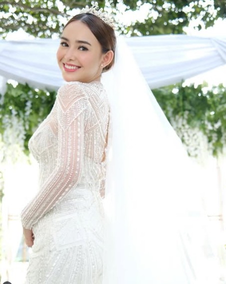 Amanda Manopo Ungkap Alasan Rahasiakan Pernikahannya dengan Kenny Austin
