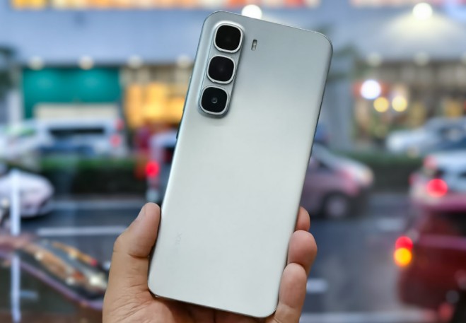 HP 1 Jutaan RAM 8GB dan Baterai Jumbo yang Masih Worth It Dibeli Awal 2026