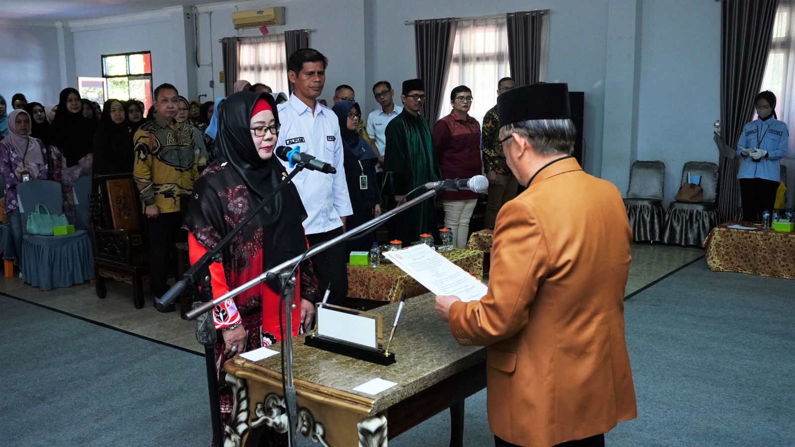 Lanjutkan Program Lewat Misi “PAKAM”, Ir Hj Lindawati MZ MT Dilantik Jadi Rektor Unbara 2023-2027