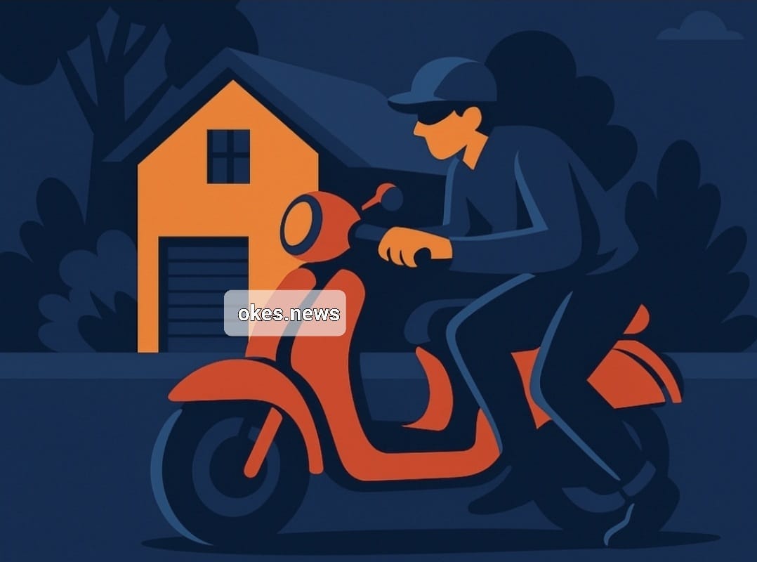 Bandit Motor Intai Rumah Warga di OKU, Aksinya Terekam CCTV