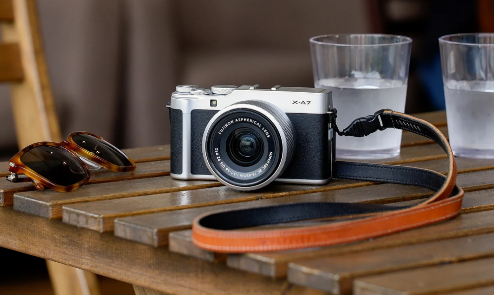 Kamera Mirrorless IBIS Termurah 2026 Cuma Rp6 Jutaan, Stabil Tanpa Gimbal!