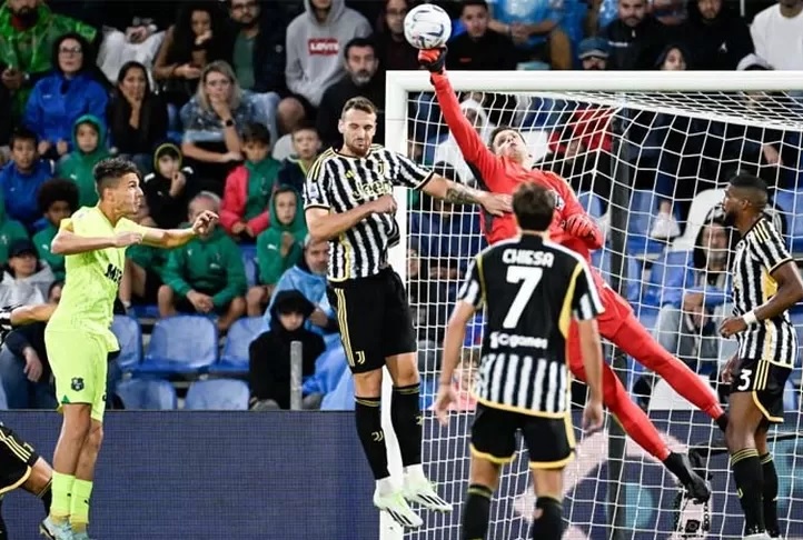 Blunder Sassuolo 4-2 Juventus Menelan Pil Pahit pada laga lanjutan Serie A