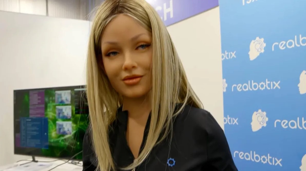 Aria, Robot Humanoid Keren yang Bikin Heboh di CES 2025